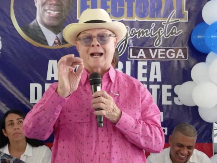 Ex-presidente Hipólito Mejia  encabeza acto en La Vega en apoyo reelección Luis Abinader; fue organizado por el MEP